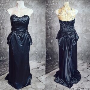 VTG Elegant satin strapless peplum trench train maxi black long Evening Gown